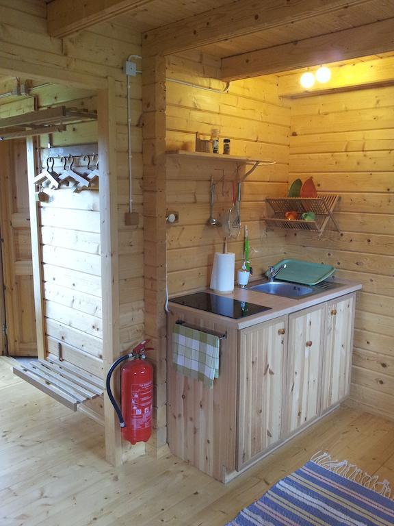 Maenniste Holiday Home Hiievalja Bilik gambar