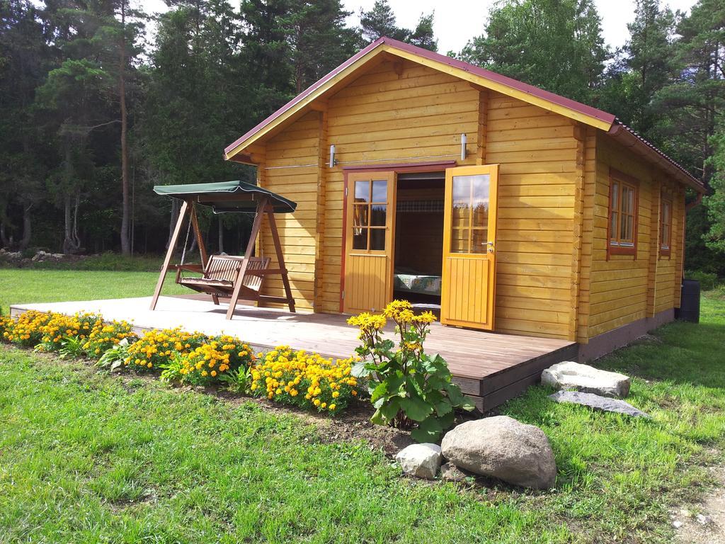 Maenniste Holiday Home Hiievalja Bilik gambar
